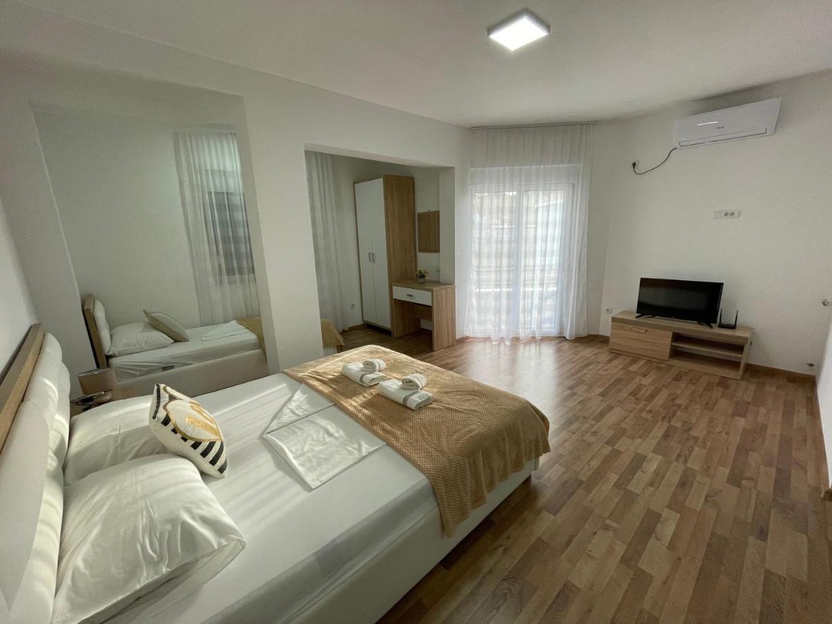 Apartments Jm 乌尔齐尼 外观 照片