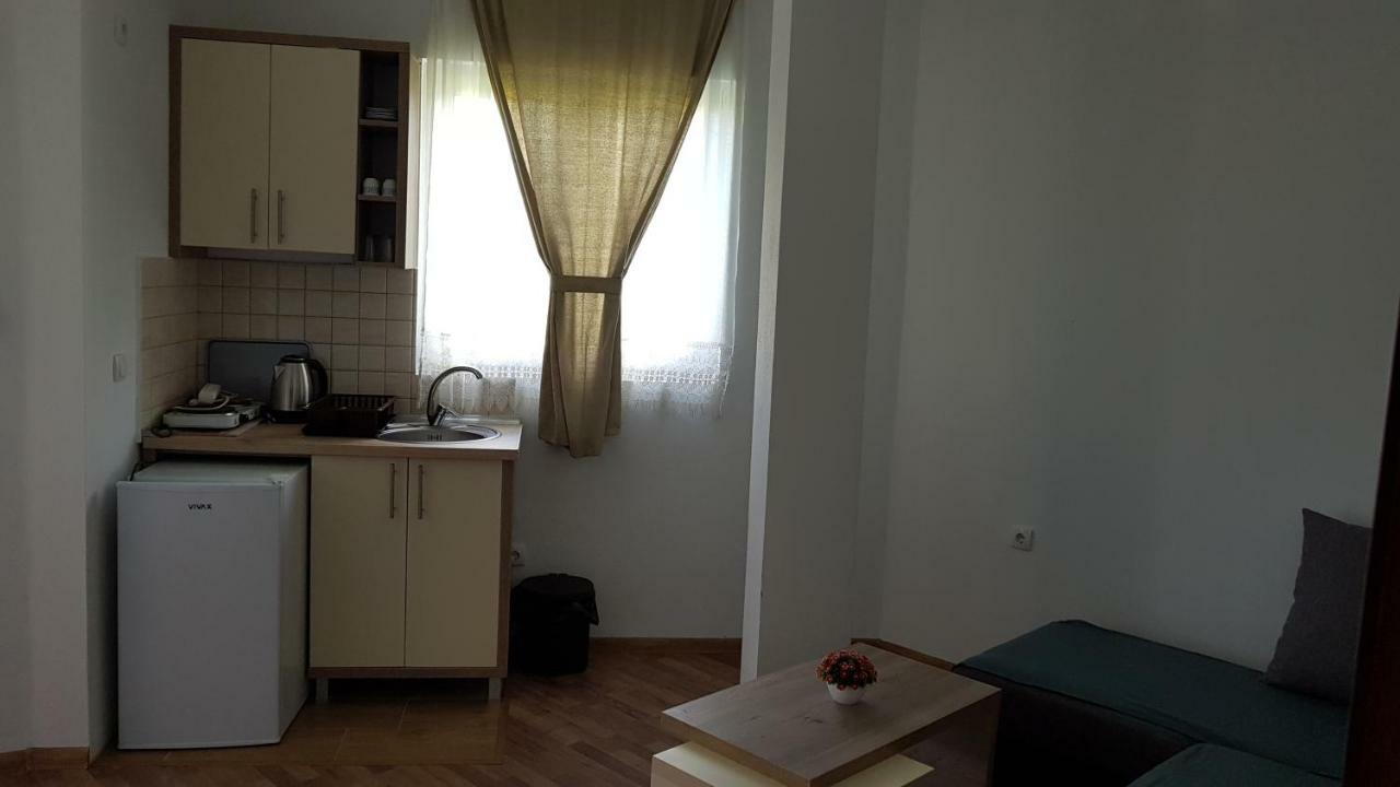 Apartments Jm 乌尔齐尼 外观 照片